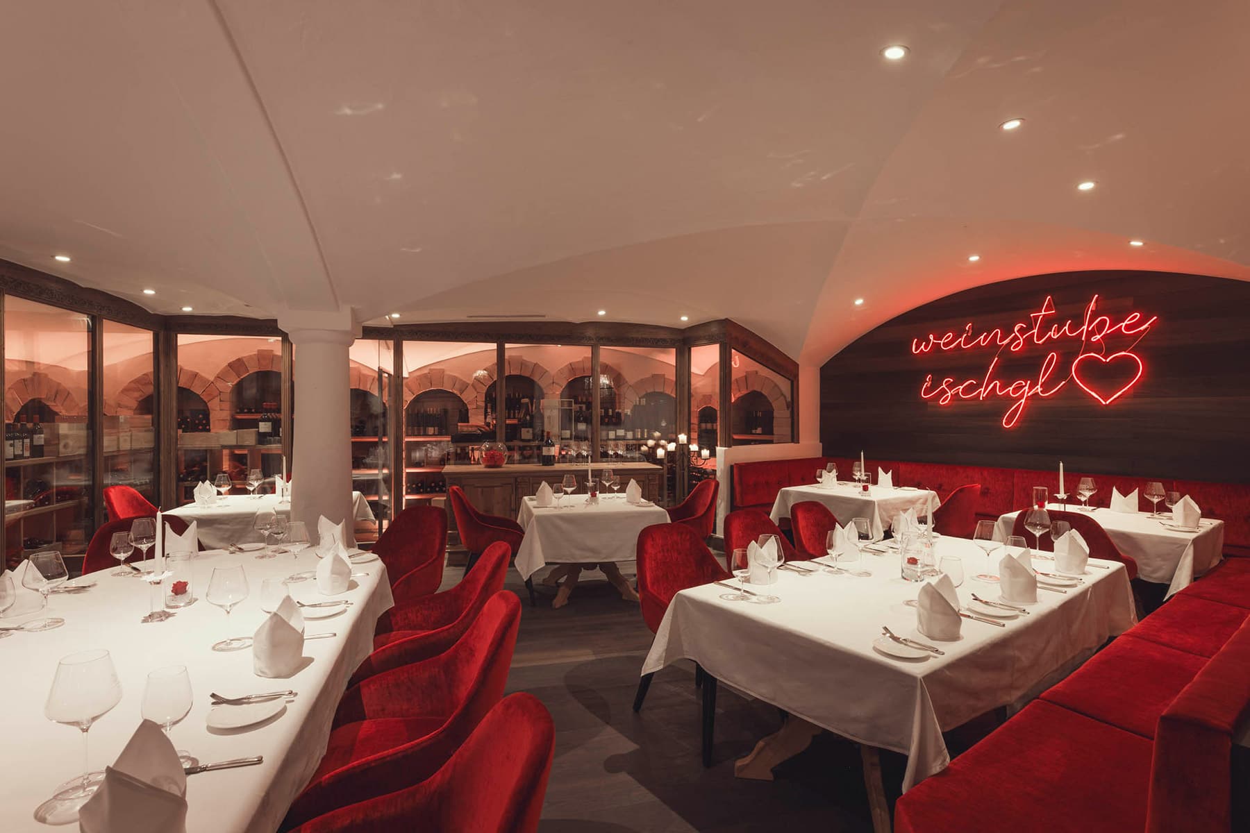 01_Schlosshotel_Weinstube_02