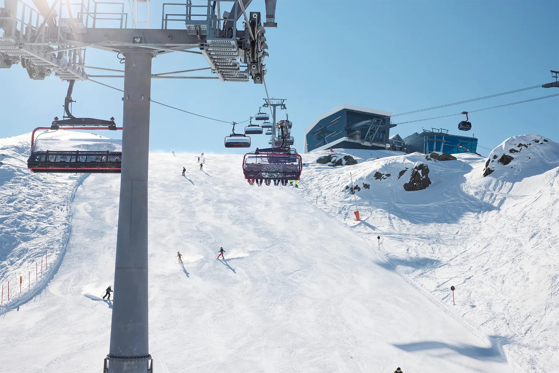 SHI_Skigebiet_0002_skigebiet_seilbahn_2022 (3)